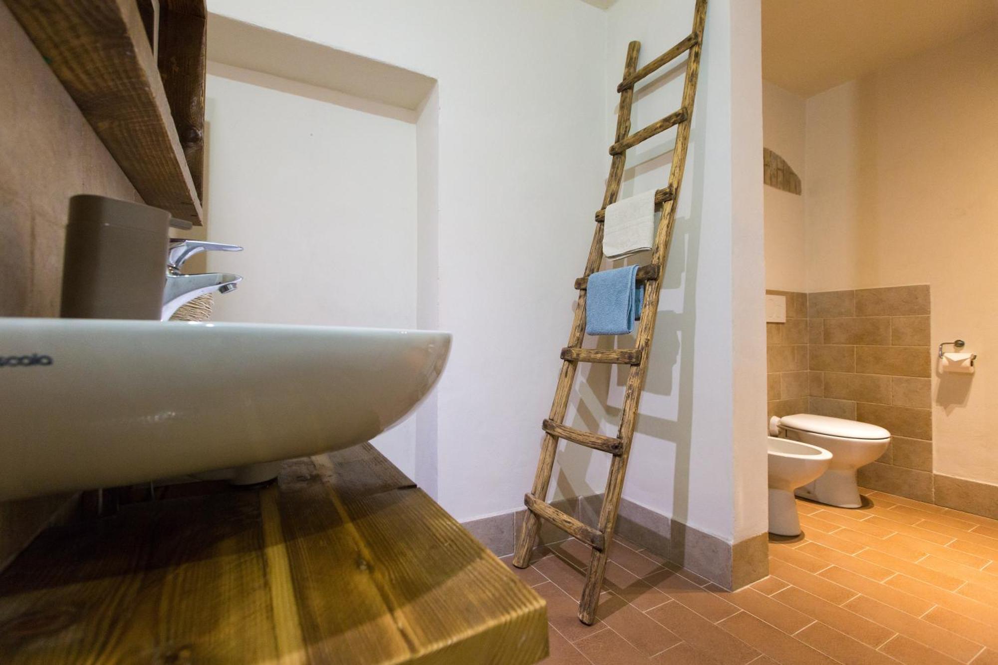 Poggetto Di Montese Apartment San Gimignano Bagian luar foto