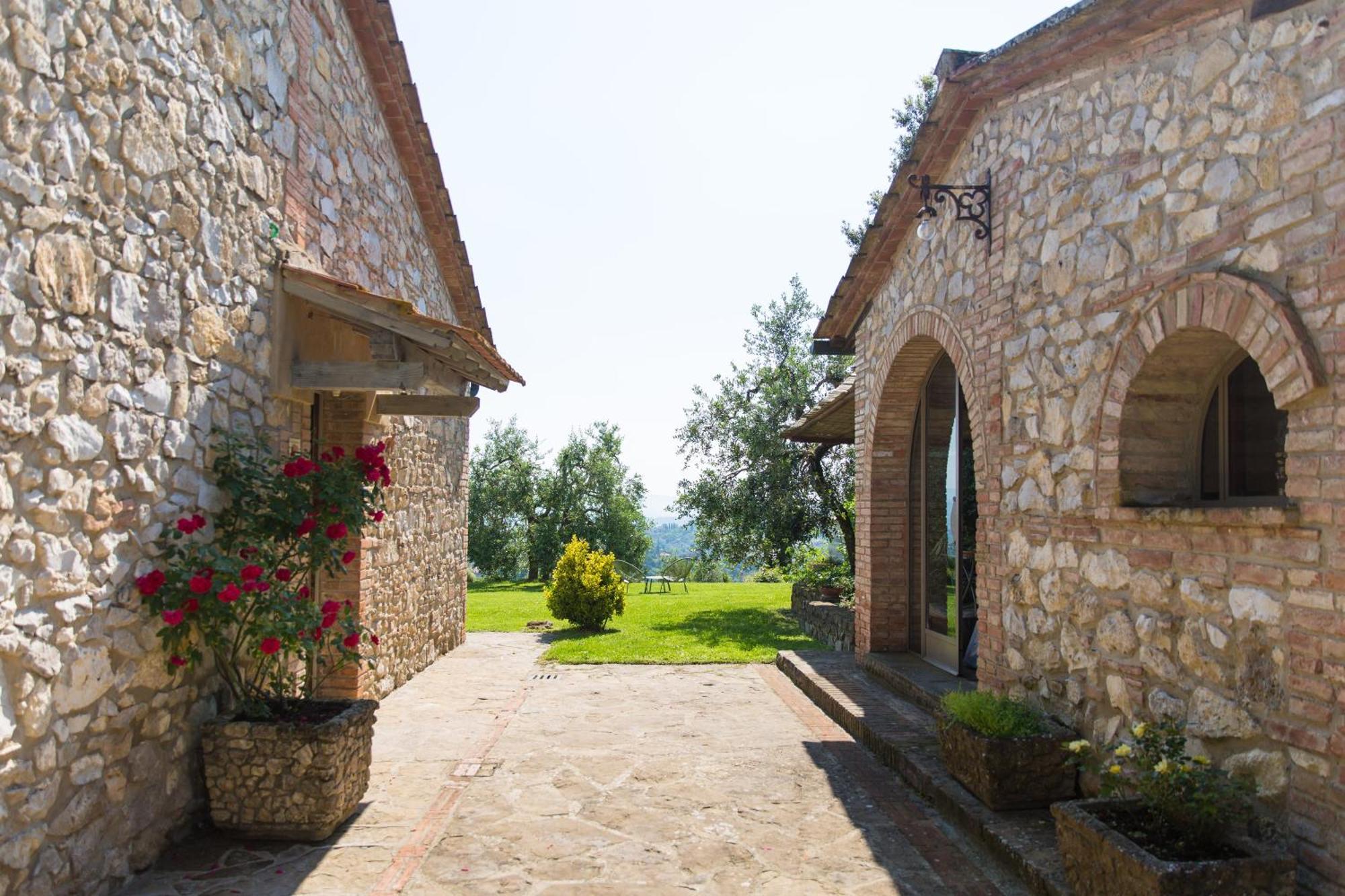 Poggetto Di Montese Apartment San Gimignano Bagian luar foto