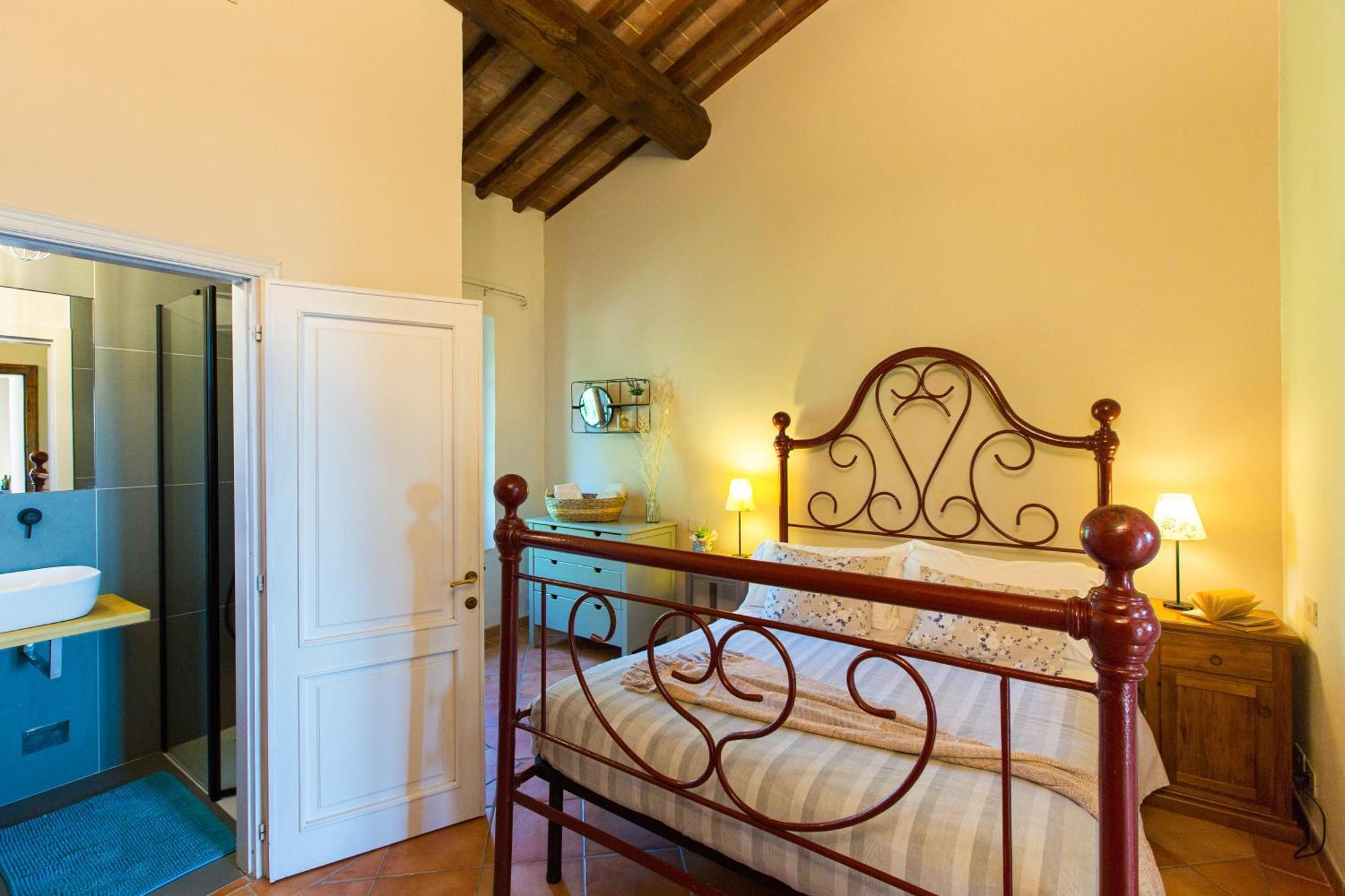 Poggetto Di Montese Apartment San Gimignano Bagian luar foto